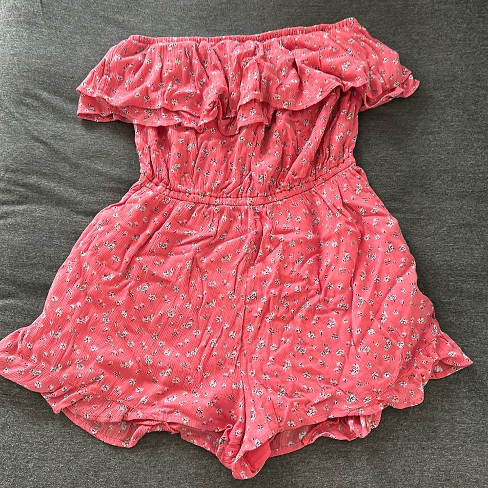 Coral floral Abercrombie and Fitch sleeveless romper.